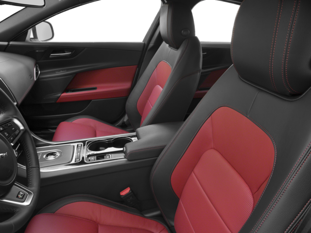 2017 Jaguar XE 35t R-Sport