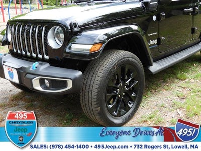 2023 Jeep Wrangler Sahara 4xe