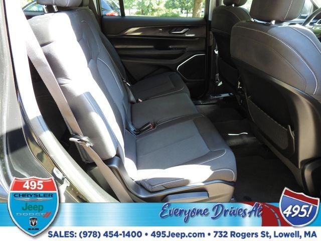 2021 Jeep Grand Cherokee L Laredo