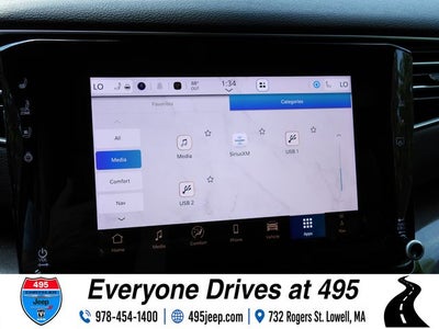 2024 Jeep Wagoneer Base