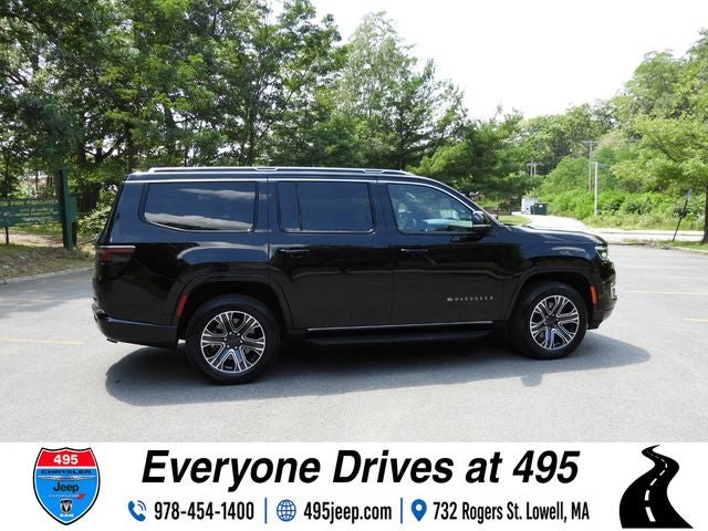 2024 Jeep Wagoneer Base