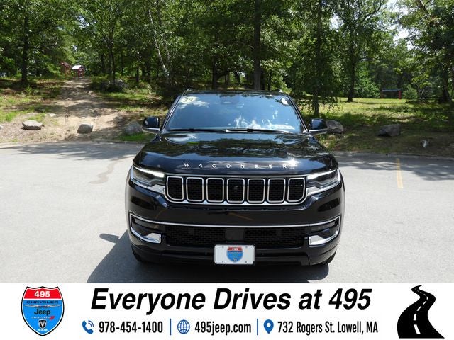 2024 Jeep Wagoneer Base