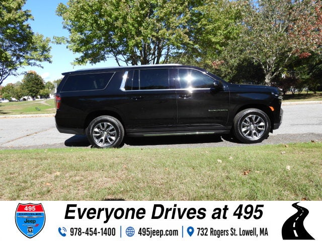 2024 Chevrolet Suburban LT