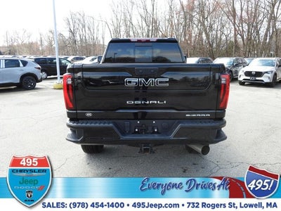 2024 GMC Sierra 2500HD Denali