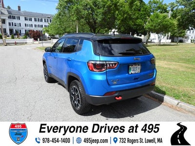 2025 Jeep Compass Trailhawk