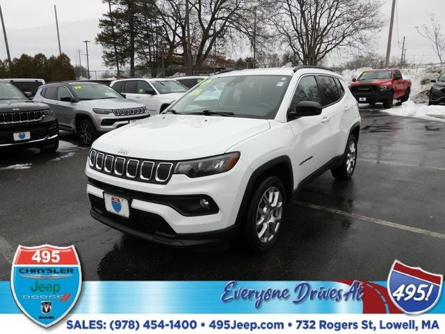 2022 Jeep Compass Latitude Lux