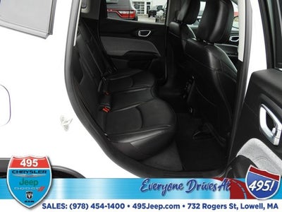 2022 Jeep Compass Latitude Lux