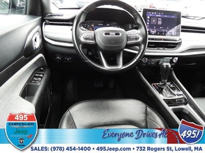 2022 Jeep Compass Latitude Lux