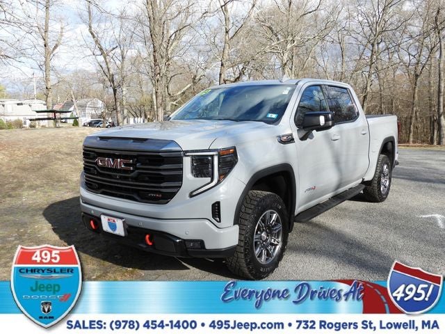 2024 GMC Sierra 1500 AT4