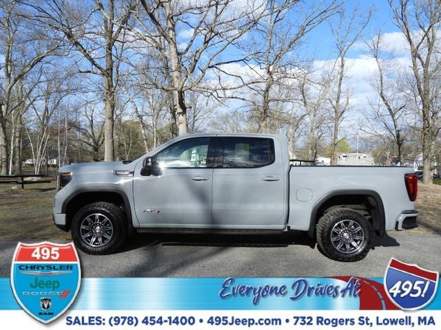 2024 GMC Sierra 1500 AT4