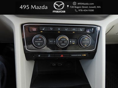2019 Volkswagen Atlas 3.6L V6 SEL R-Line R-Line