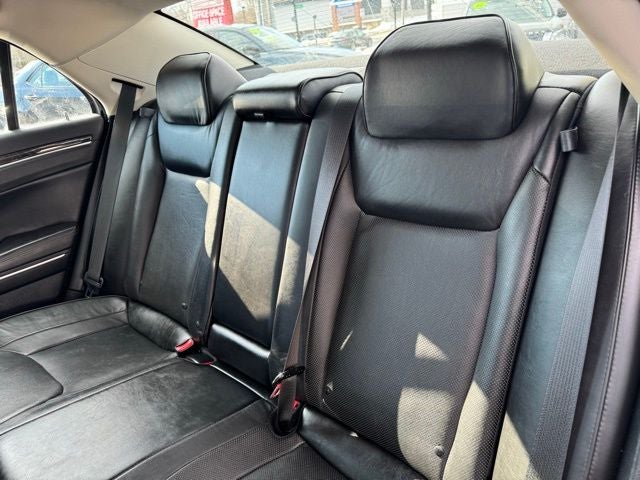 2018 Chrysler 300 Limited