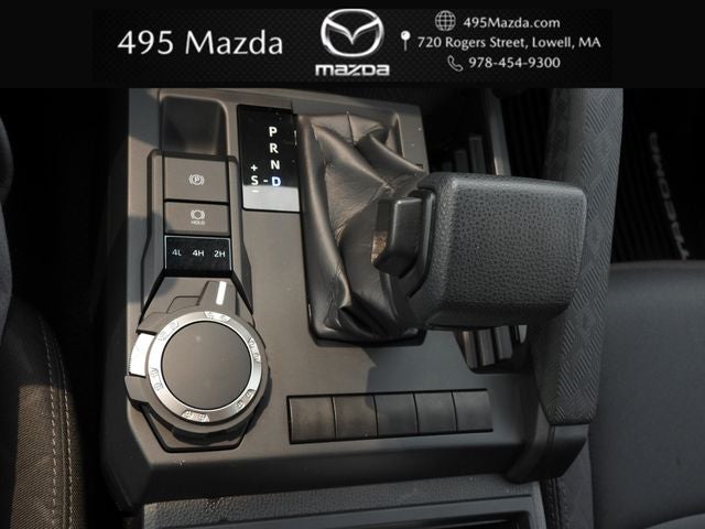 2025 Toyota Tacoma SR