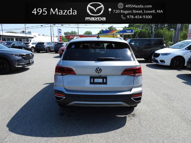 2024 Volkswagen Taos 1.5T SE