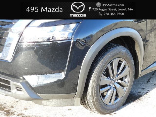 2022 Nissan Pathfinder S