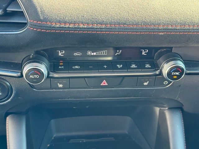 2024 Mazda Mazda3 2.5 Carbon Turbo